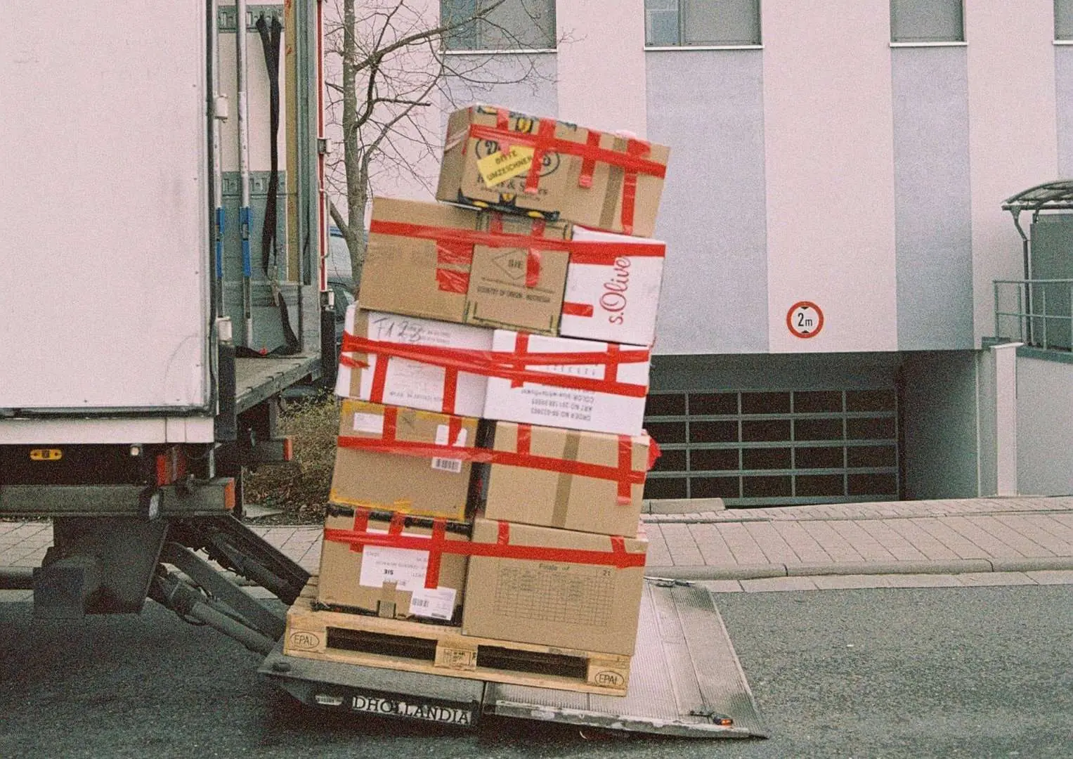 Places Where You Can Find Free Moving Boxes