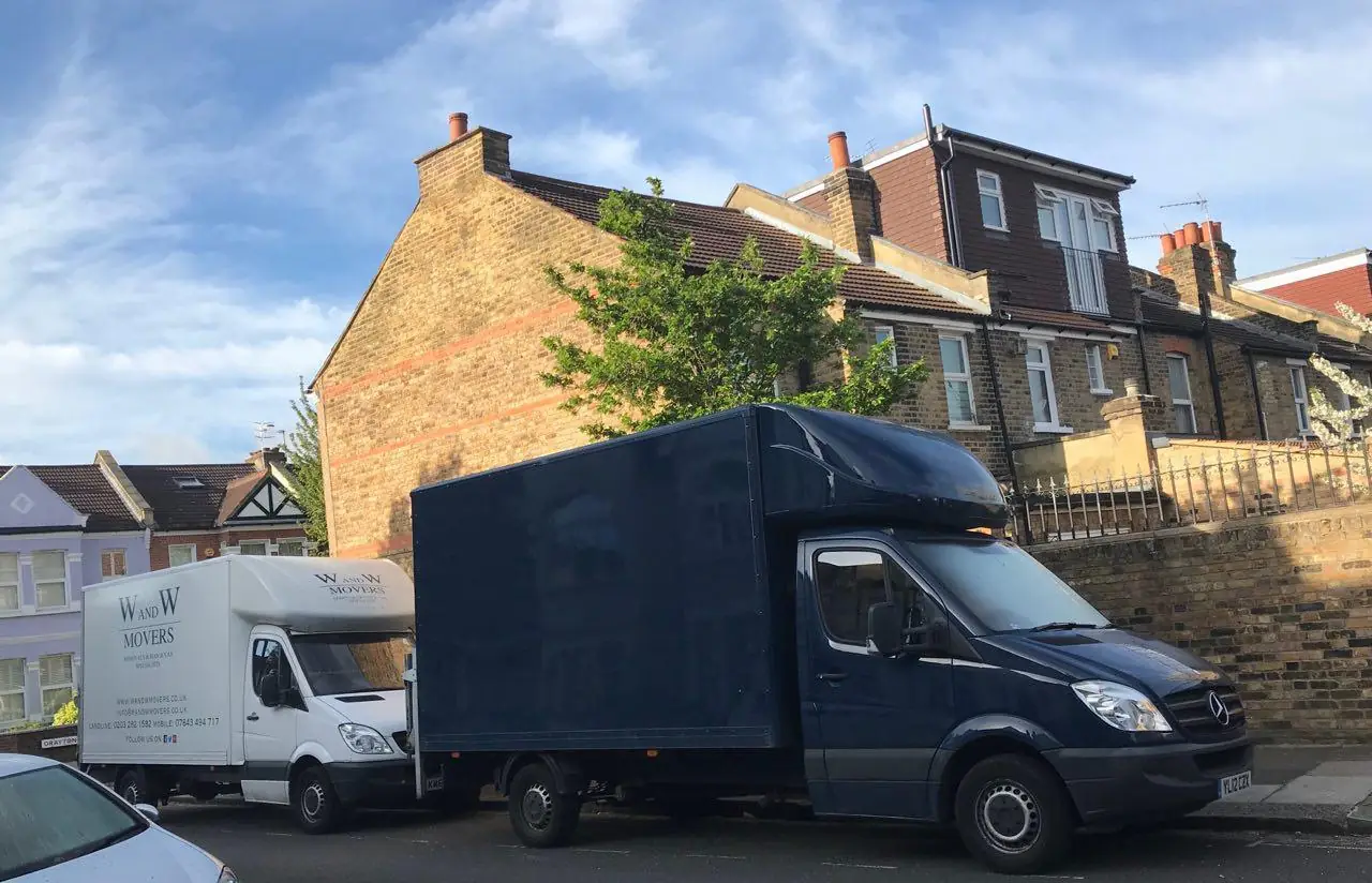 House Removals: Shepherds Bush Professional Moving Services