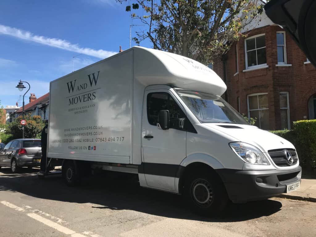W&W Movers Van